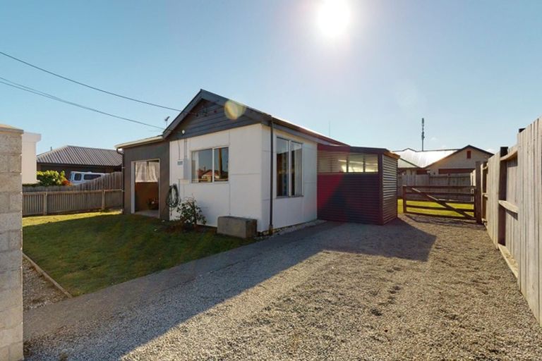 Photo of property in 114 Thomson Street, Tinwald, Ashburton, 7700
