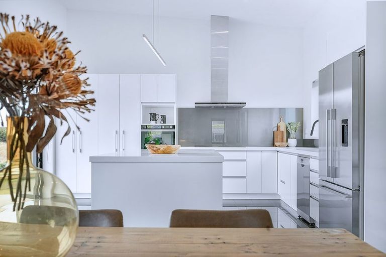 Photo of property in 224 Baverstock Road, Grandview Heights, Hamilton, 3200