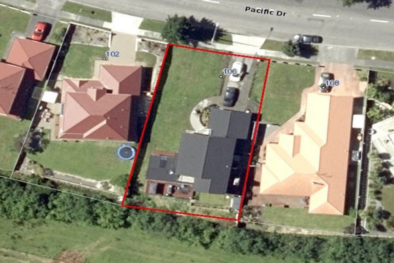 Photo of property in 106 Pacific Drive, Fitzherbert, Palmerston North, 4410