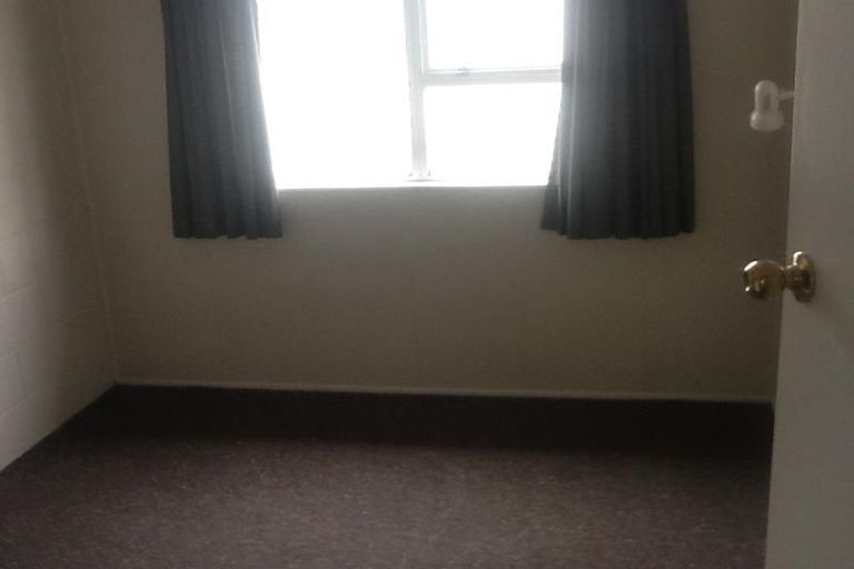 Photo of property in 5/25 Newnham Terrace, Upper Riccarton, Christchurch, 8041