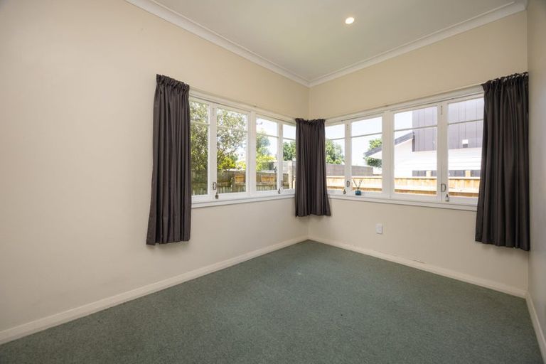 Photo of property in 14 Joseph Street, West End, Palmerston North, 4412