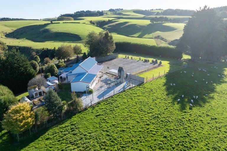 Photo of property in 22 Glenham School Road, Glenham, Wyndham, 9891