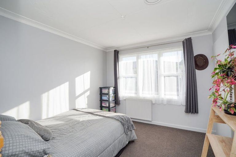 Photo of property in 230 Conyers Street, Strathern, Invercargill, 9812