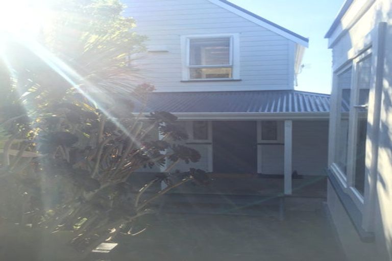 Photo of property in 99 Kaikoura Street, Maupuia, Wellington, 6022