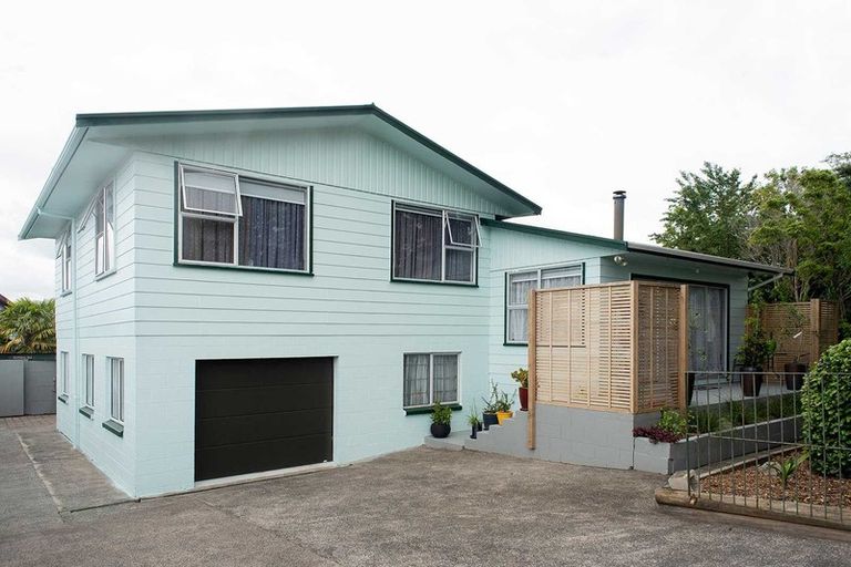 Photo of property in 10 Donnelly Street, Waihi, 3610