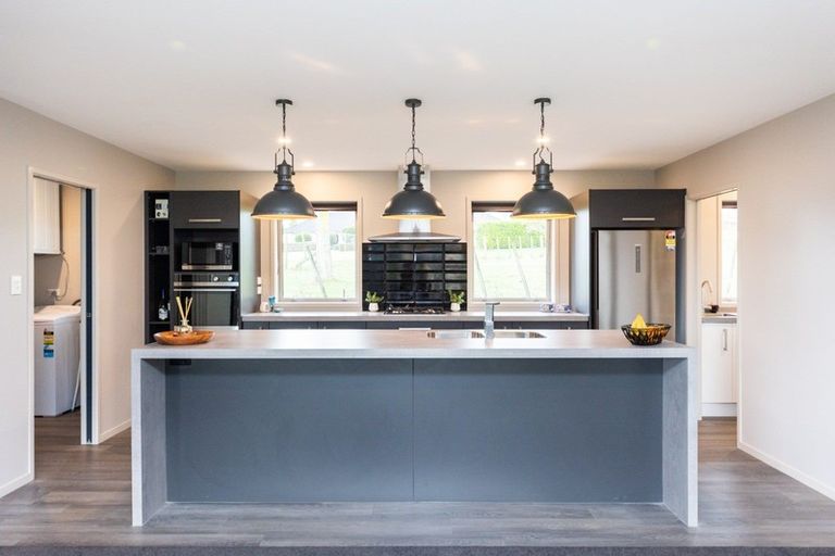 Photo of property in 7 Poplar Grove, Feilding, 4702