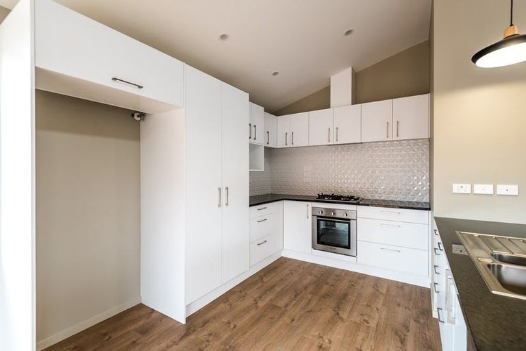 Photo of property in 17 Akehurst Avenue, New Lynn, Auckland, 0600