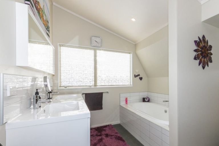 Photo of property in 6/43 Middle Road, Havelock North, 4130