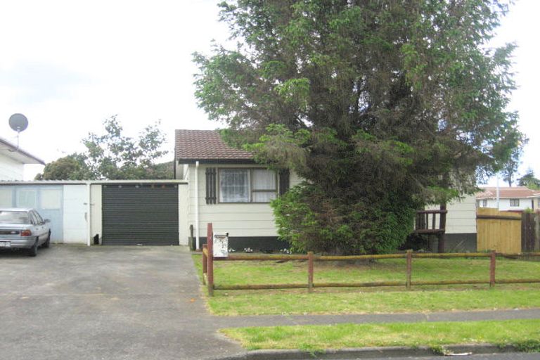 Photo of property in 2/27 Sharland Avenue, Manurewa, Auckland, 2102