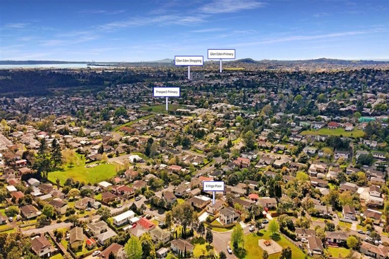 Photo of property in 6 Virgo Place, Kawaha Point, Rotorua, 3010