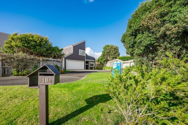 Photo of property in 18b Monarch Place, Paraparaumu Beach, Paraparaumu, 5032