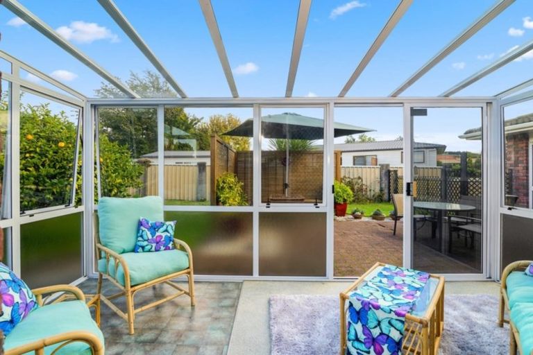 Photo of property in 24 Tawavale Street, Pukehangi, Rotorua, 3015