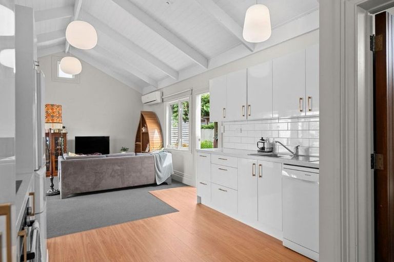 Photo of property in 31 Naylor Street, Hamilton East, Hamilton, 3216