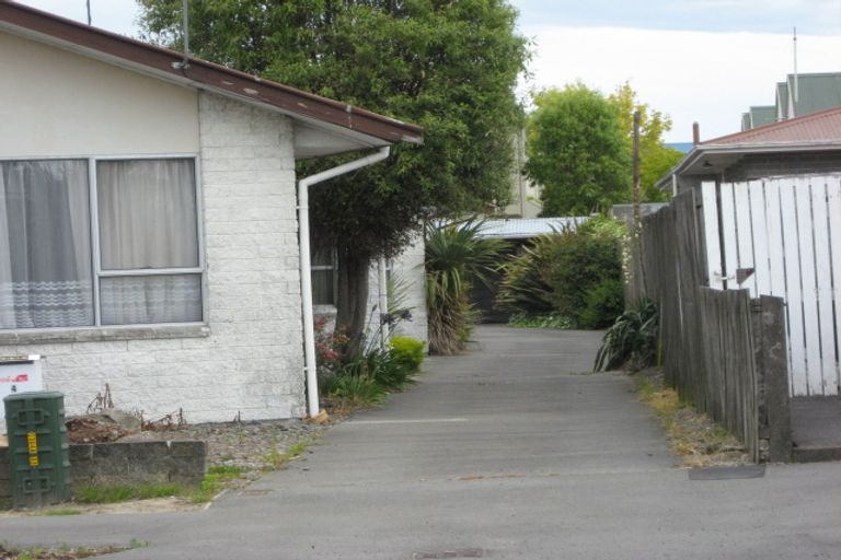 Photo of property in 4/63 Geraldine Street, Edgeware, Christchurch, 8013