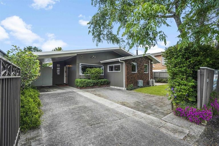 Photo of property in 15 Fairview Street, Fairview Downs, Hamilton, 3214