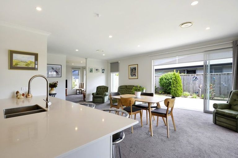 Photo of property in 14 Cupola Crescent, Richmond, 7020