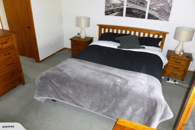 Photo of property in 15 Brockworth Place, Riccarton, Christchurch, 8011