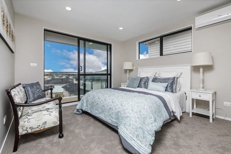 Photo of property in 29 Ascension Crescent, Orewa, 0931