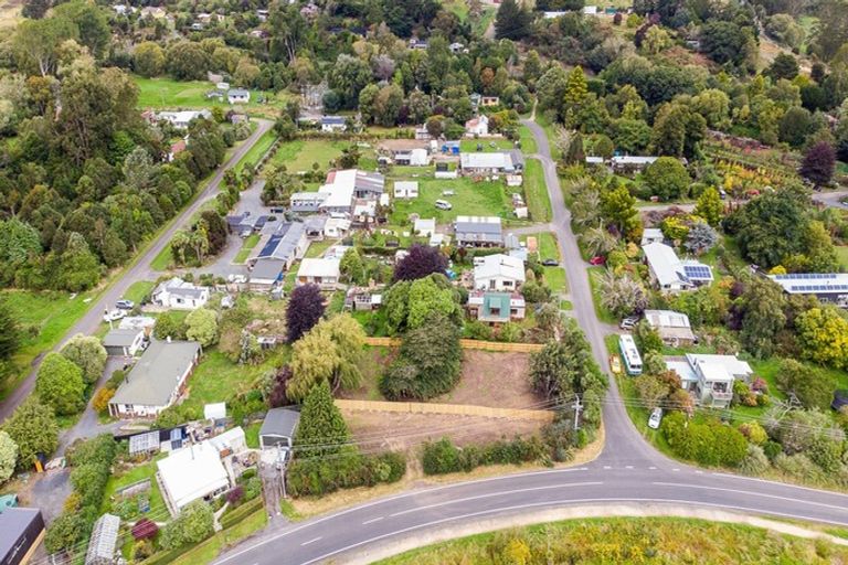 Photo of property in 44 Doctors Point Road, Waitati, 9085