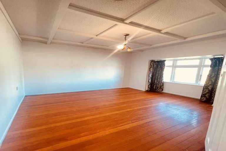 Photo of property in 1/39 Weymouth Road, Manurewa, Auckland, 2102