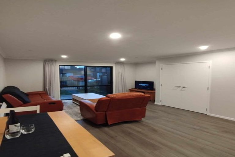 Photo of property in 4 Whakato Avenue, Kumeu, 0810