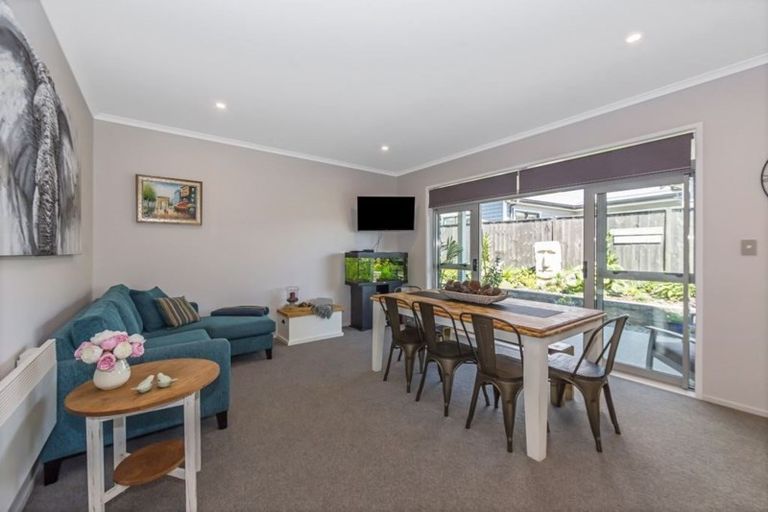 Photo of property in 57 Colonial Drive, Silverdale, 0932