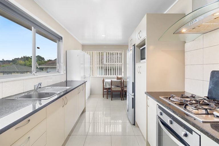 Photo of property in 5 Powrie Street, Glenfield, Auckland, 0629