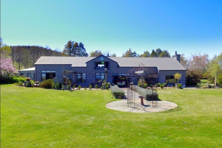 Photo of property in 7/864 Whangamata Road, Kinloch, Taupo, 3377