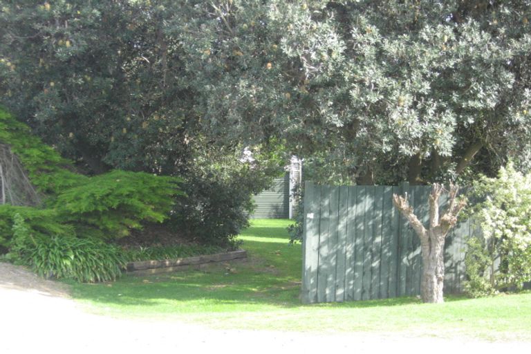 Photo of property in 75 Rua Avenue, Waitarere Beach, Levin, 5510