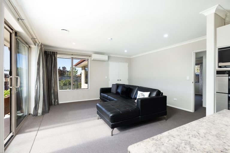 Photo of property in 21 Kitakita Grove, Motueka, 7120