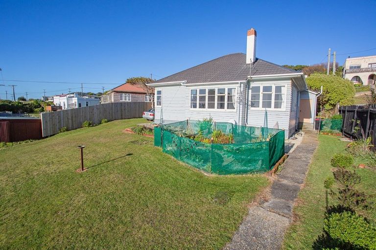 Photo of property in 14 Doyle Street, Bluff, 9814
