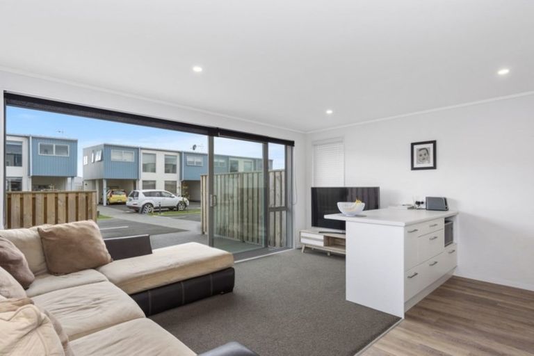 Photo of property in 31 Reynolds Place, Papamoa Beach, Papamoa, 3118