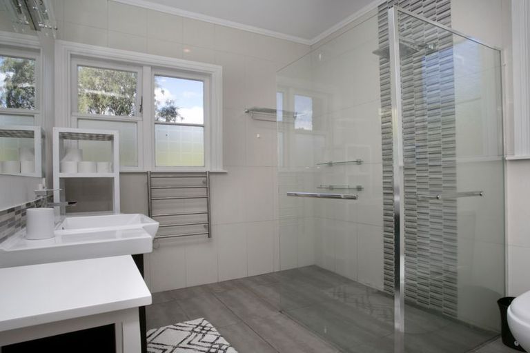 Photo of property in 29 Rereahu Avenue, Hatepe, Turangi, 3382