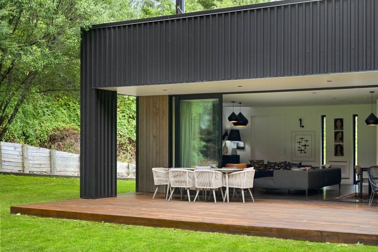 Photo of property in 48 Matangi Road, Matangi, Hamilton, 3284