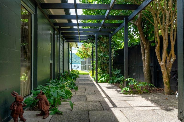 Photo of property in 7 Steep Street, Lake Okareka, Rotorua, 3076