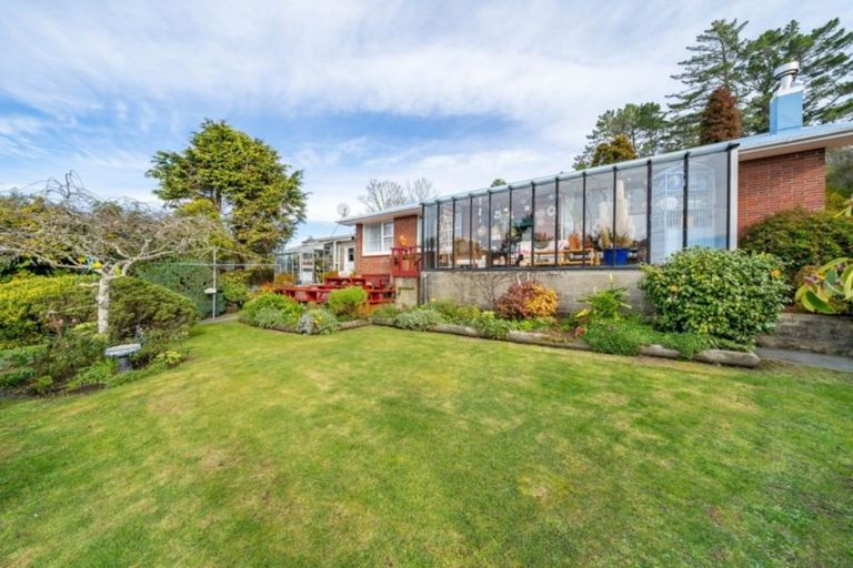 Photo of property in 10 Avro Road, Blue Mountains, Upper Hutt, 5371