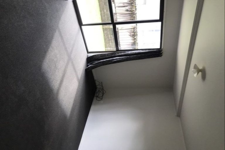 Photo of property in 16 Third Avenue, Avenues, Whangarei, 0110