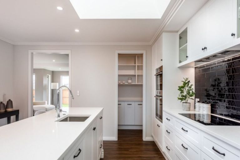 Photo of property in 23 Kingsdowne Drive, West Melton, 7618