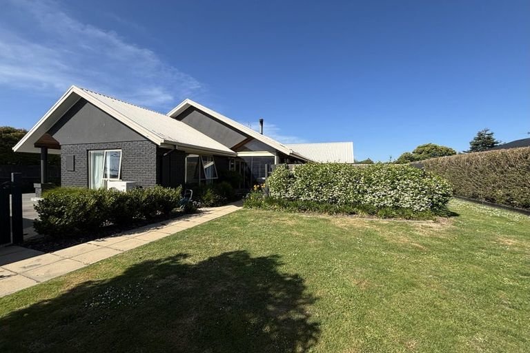 Photo of property in 2 Reserve Lane, Prebbleton, 7604