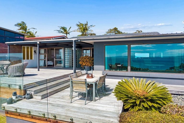 Photo of property in 6 Durness Place, Red Beach, 0932