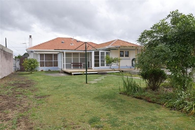 Photo of property in 11 Radcliffe Street, Kensington, Whangarei, 0112