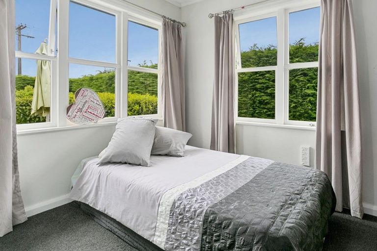 Photo of property in 50 Te Hatepe Avenue, Taupo, 3330