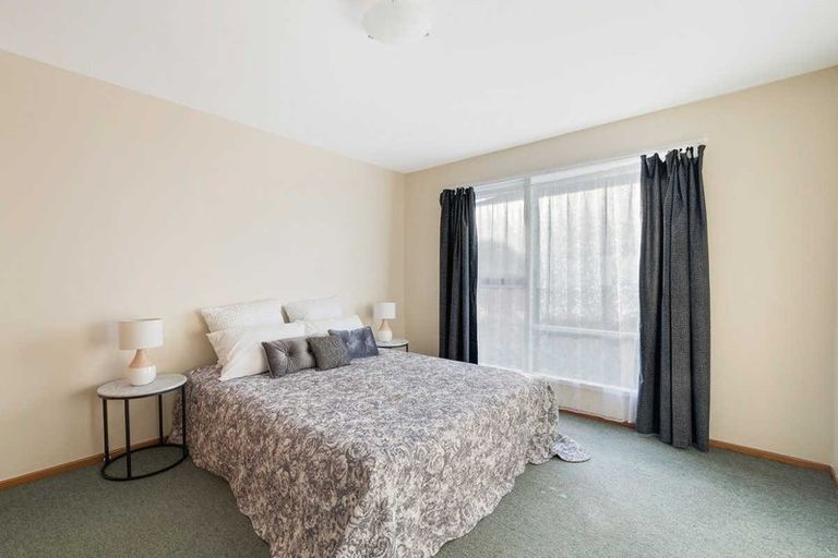 Photo of property in 1/53 Bassett Street, Burwood, Christchurch, 8083