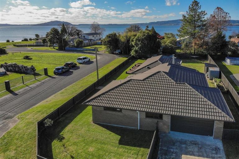 Photo of property in 11 Haumoana Street, Koutu, Rotorua, 3010