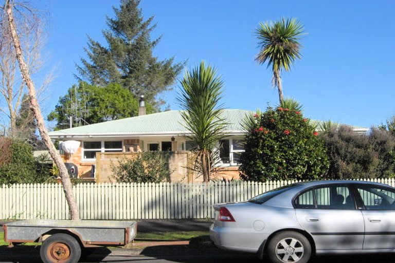 Photo of property in 18 Eton Drive, Hillcrest, Hamilton, 3216