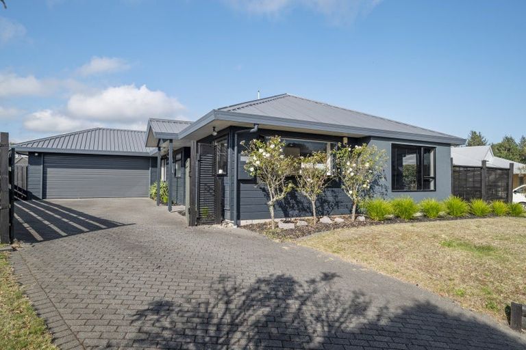 Photo of property in 54 Balmoral Drive, Hilltop, Taupo, 3330