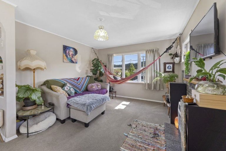 Photo of property in 96 Frederick Street, Wainuiomata, Lower Hutt, 5014