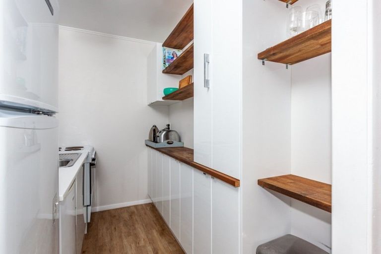 Photo of property in 104 Riverview Road, Whangamata, 3620