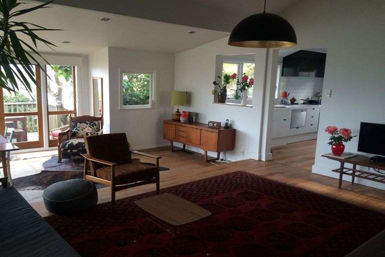 Photo of property in 28 Mortimer Terrace, Aro Valley, Wellington, 6021