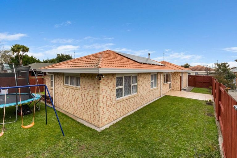 Photo of property in 8 Cole Lane, Milson, Palmerston North, 4414